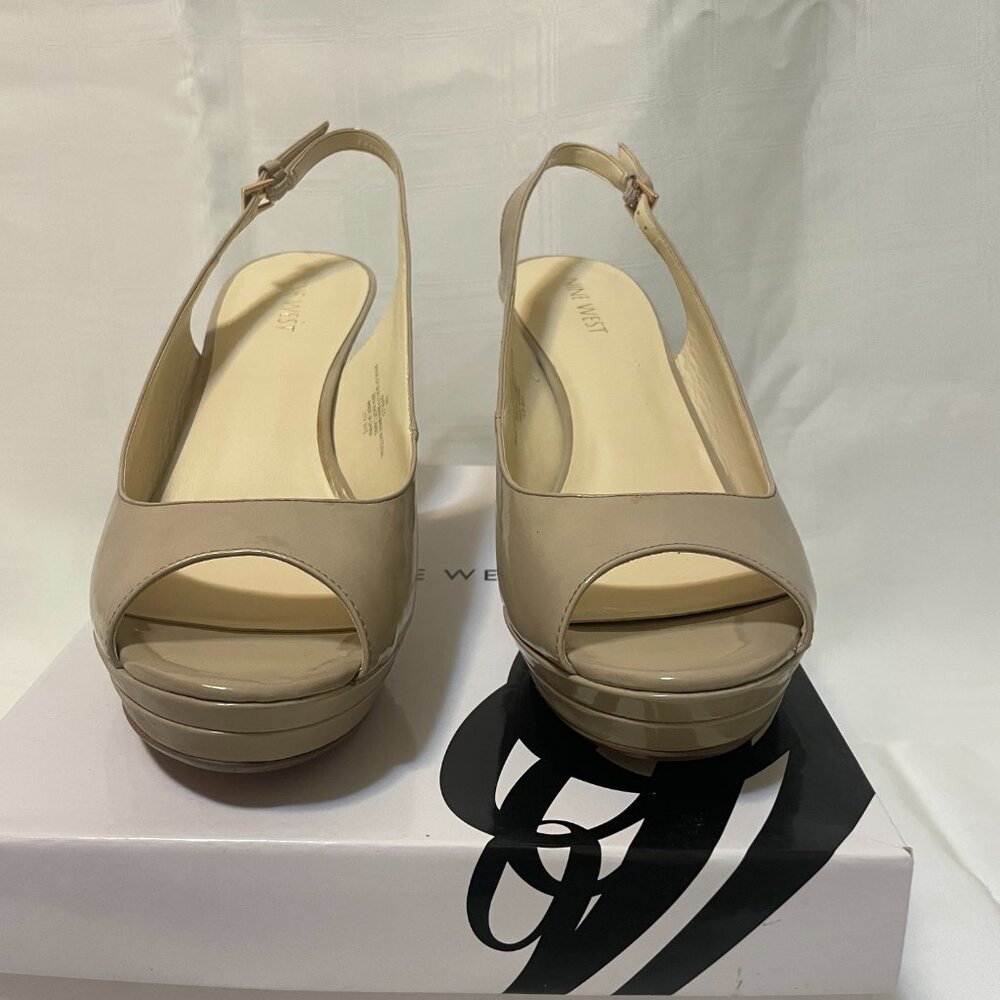 Nine West Womens Open-Toe Pump, 4-inch heel, Taupe, 10M